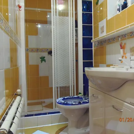 Apartament przy Marinie Kwatera prywatna Dziwnów