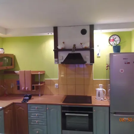 Apartament przy Marinie Kwatera prywatna *