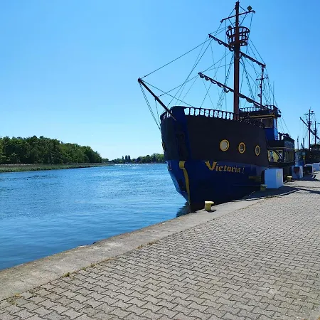 Apartament Przy Marinie Apartment Dziwnow
